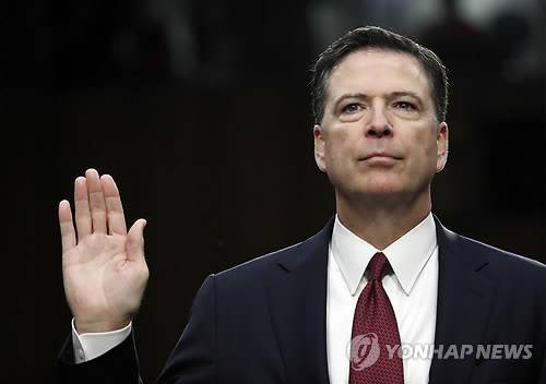 러시아 스캔들' 관련 수사중단 압력 의혹을 제기한 제임스 코미 연방수사국(FBI) 전 국장 [AP=연합뉴스]
