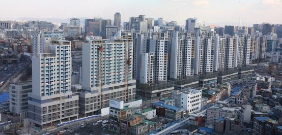 서울 종로구 교남동 경희궁자이 단지. /조선일보DB