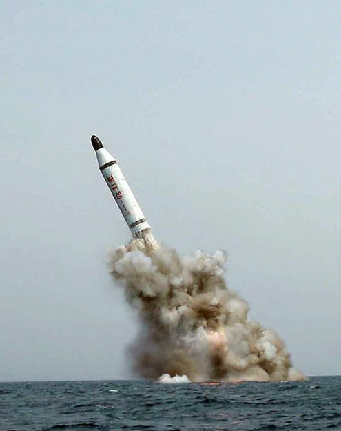 지난해 8월 24일 동해상에서 발사된 북한 잠수함발사탄도미사일(SLBM) 북극성-1형.