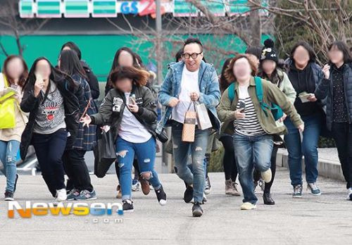 싸인안해주고 도망가도 욕안먹는 연예인 | 인스티즈