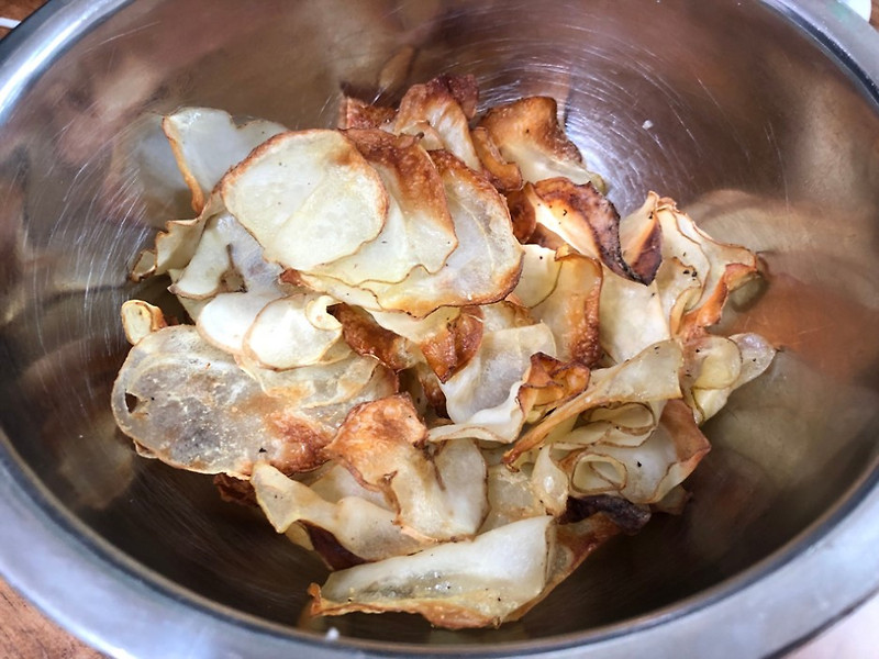 에어프라이어로 집에서 만들어보는 감자칩