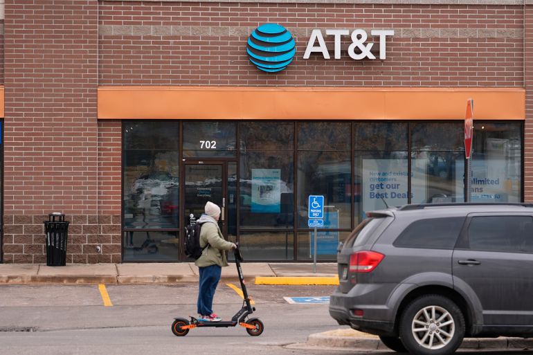 AT&T, 7천만 명 이상의 고객 정보 유출 사건 발생