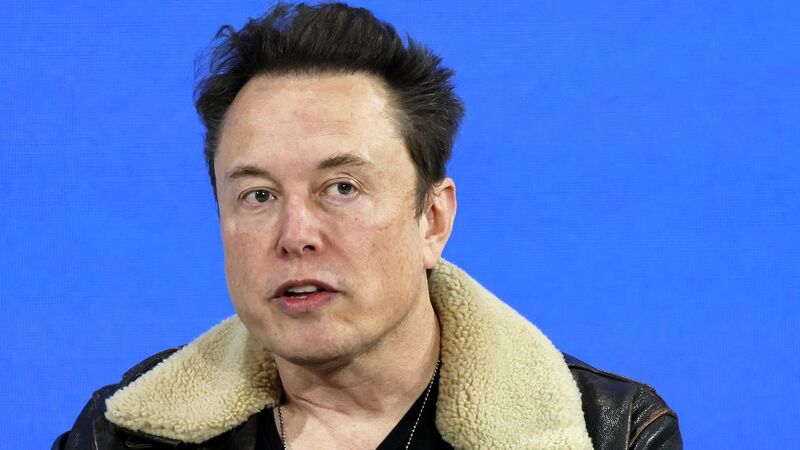Elon Musk는 Neuralink가 무선 두뇌 칩을 이식했다고 밝혔습니다.