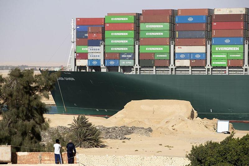 수에즈운하 측 에버 기븐 선박회사에 10억 불 보상 청구...보험처리는?Suez Canal to seek over $1bn compensation for losses caused by stuck ship