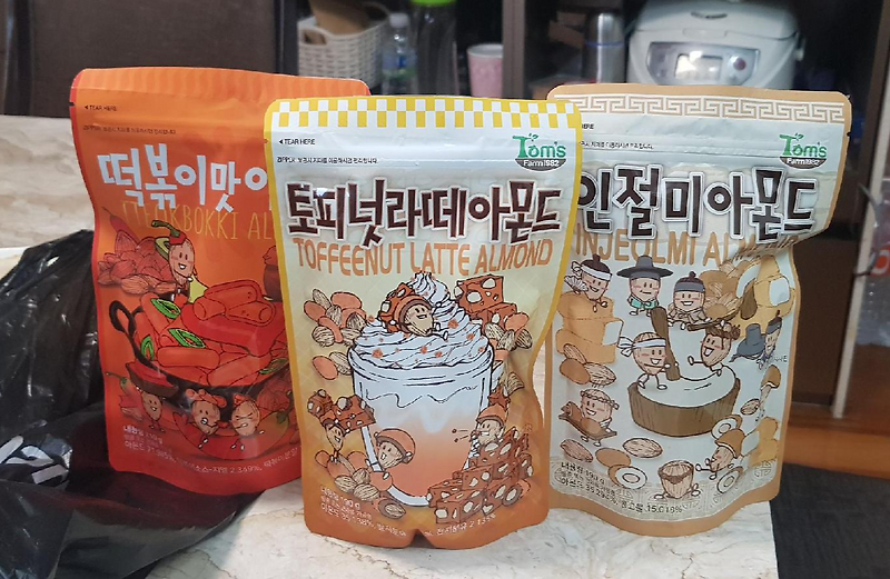 길림양행 신메뉴(?)라 하기에는 좀 된-3가지 아몬드!(토피넛라뗴아몬드/인절미 아몬드/떡복이맛 아몬드)