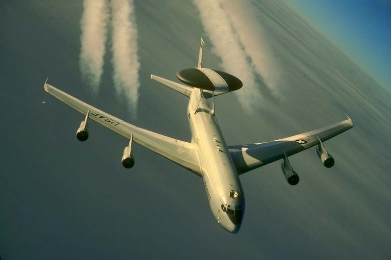 AWACS 시스템 엔지니어가 말하는 진짜 위협과 후방 Tail 설계  - 2022.03.05