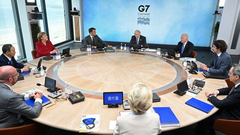 G7 가서 마음에도 없는 말을?
