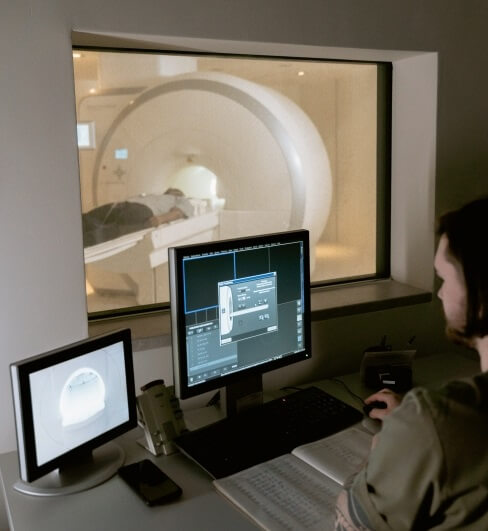 CT와 MRI 그리고 X-RAY의 차이점과 비용