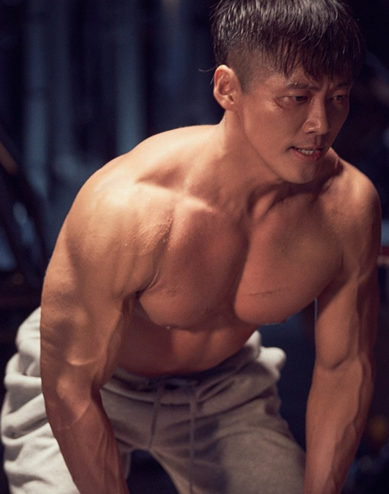 '검은 태양' 남궁민, '10kg 증량' 완벽 벌크업  [사진]