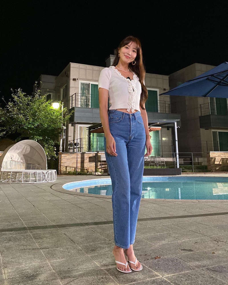 오윤아, 8등신 비율 민이맘...42세라니 누가 믿겠어 [사진]