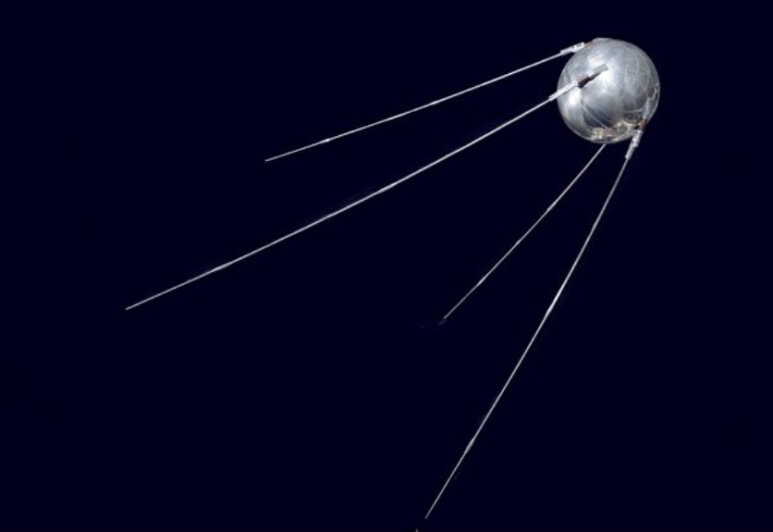 미국 NASA 위성 한반도 인근 추락 가능성 과기부, 경계경보 발령 우주위험대책본부 가동 잔해물 발견 (+신고방법)