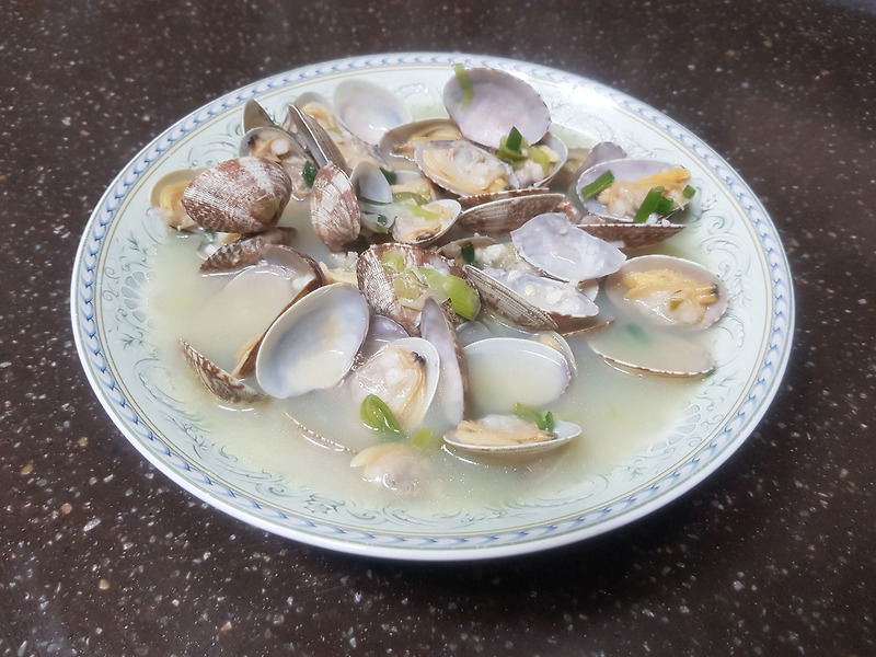 점심차렷 정쉡의 시원한 바지락술찜