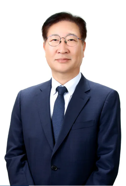 새 법무부 장관 후보자 박성재 전 서울고검장 프로필