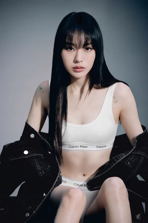 노제, 파격 속옷 화보에 팬들 화들짝! 