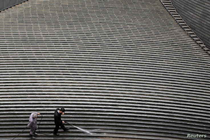 건설사의 콘크리트 탄소 감축 노력 Companies Cut Concrete's Heavy Carbon Footprint