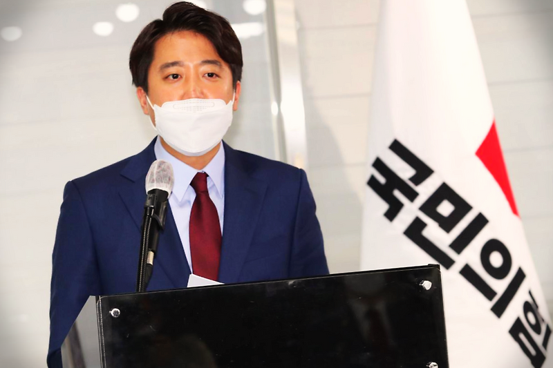 이준석 테마주 급등세, 국민의 힘 당 대표 선출 앞두고 정치 테마주 관심 (넥스트아이, 삼보산업)
