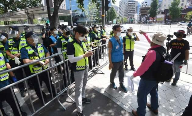 서울대 면역학 교수가 말하는 코로나19...