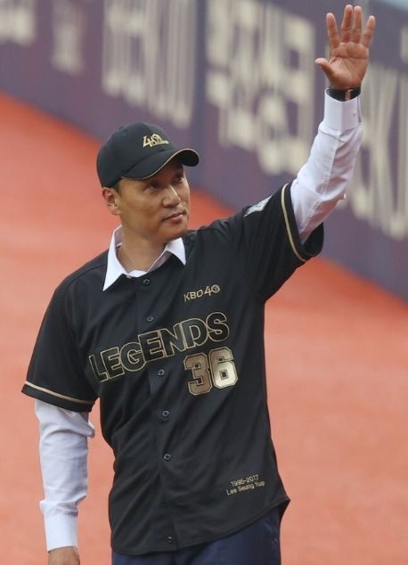 [KBO]두산, 이승엽 감독 선임 3년 총액 18억