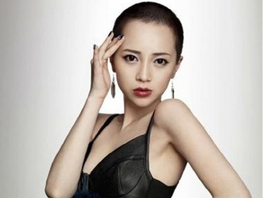 아유미 나이 각트 결혼 남편 전남친 남자친구 뽕 키 학력 고향 국적 가족