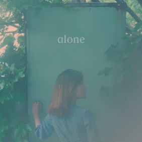 CHEEZE (치즈) Alone (With Molo) 듣기/가사/앨범/유튜브/뮤비/반복재생/작곡작사