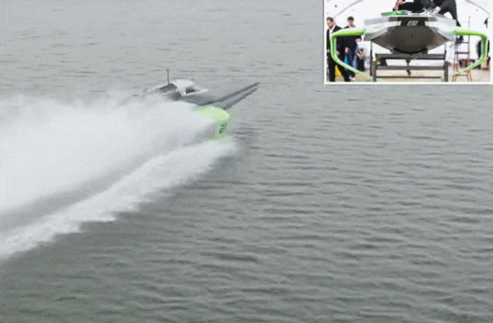 세계 최초 전기 포일링 경주 보트 주행 성공 VIDEO: Electric raceboat that skims over water takes flight for first time