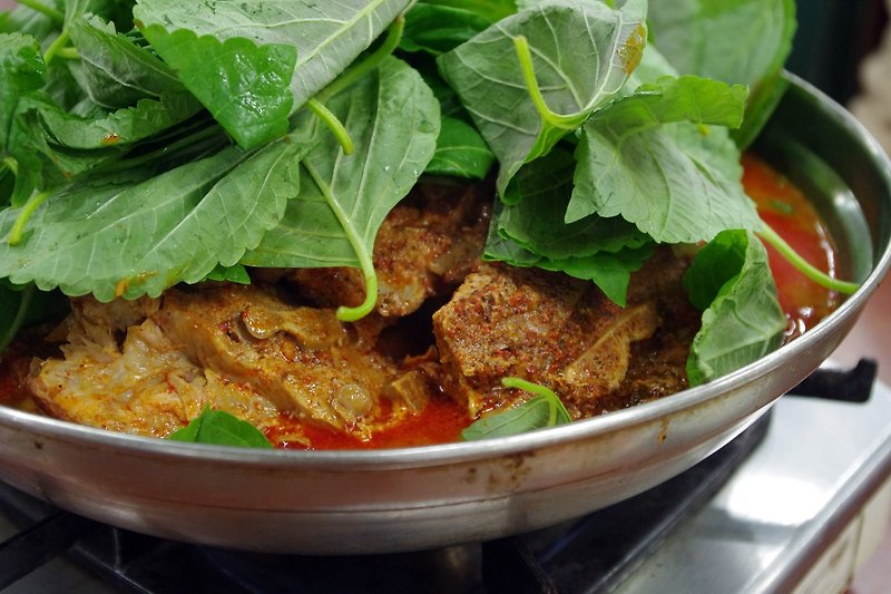 런닝맨 성북구 62년 감자탕 노포 돈암동 성신여대 입구 맛집 서울의 오래된 맛집 식당을 찾아라