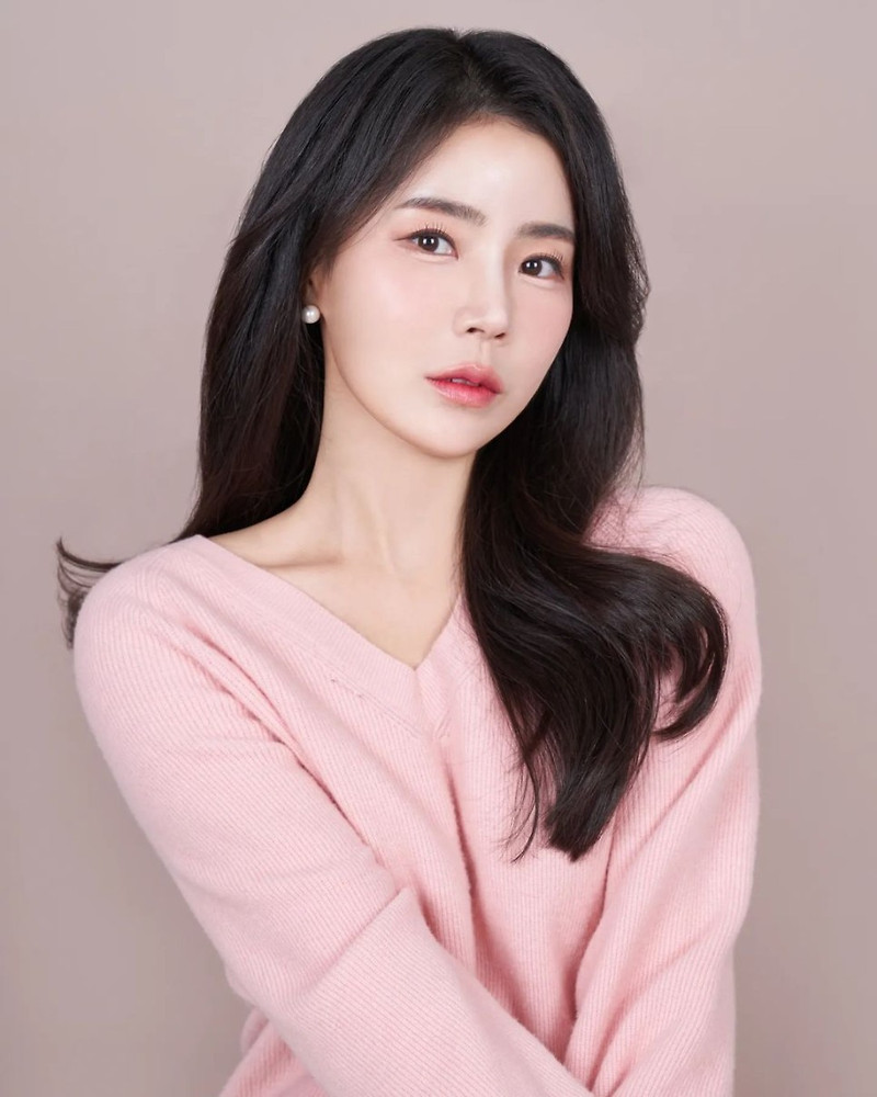 ENA, SBS Plus '나는 솔로' 10기 영숙이 쌍꺼풀 수술을 고백