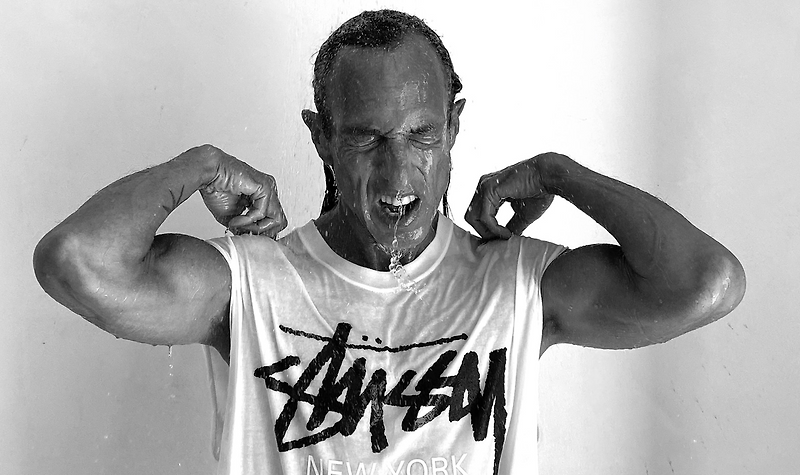 스투시 월드 투어 티셔츠 구매 후기 ( STUSSY WORLD TOUR ) - 카시나 왜 .... 드로우 한거지.... ( 남자 반팔 티 , 남성 반팔 티 , 반팔 티 추천, 오프화이트 반팔티, 스투시 반팔티, 릭 오웬스 반팔 티 )