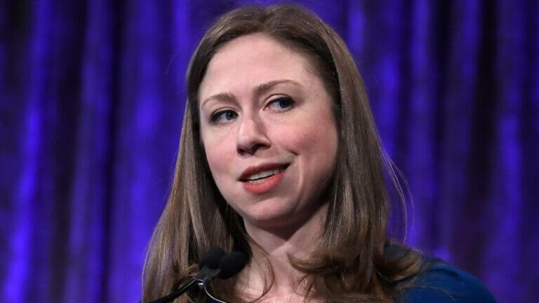 첼시 클린턴 GITMO 군사법정에 설 듯 Chelsea Clinton to Face Military Tribunal