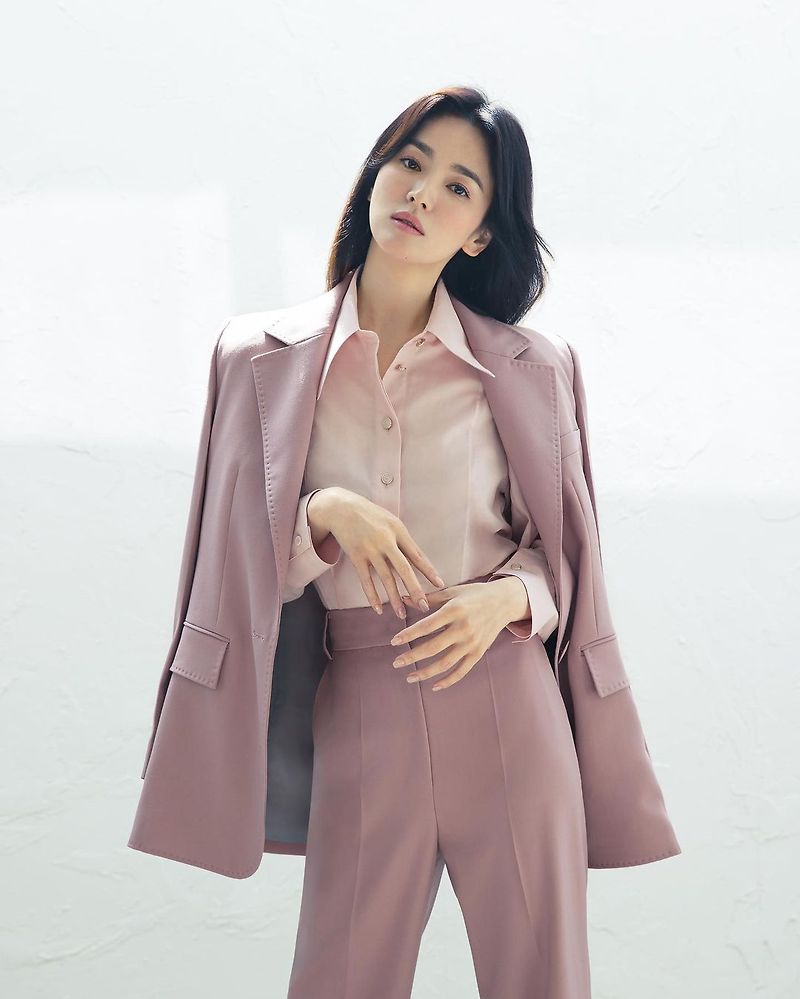 송혜교! 이렇게까지 예쁘면 어떡해...김혜수,박솔미,이진도 '좋아요'