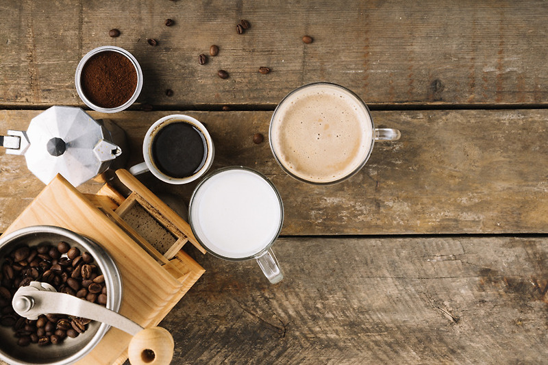 [생활꿀팁] 잦은 커피 복용은 영양소 결핍의 원인이 될 수도 있다? 과연?