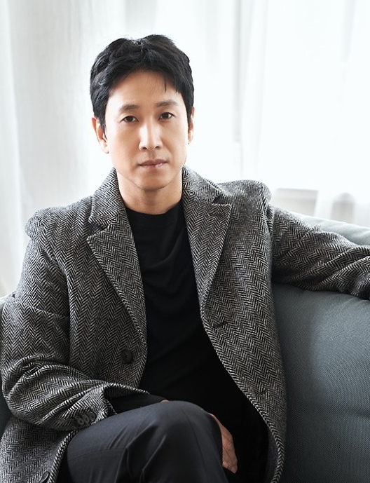 이선균 마약 혐의 소환: 사회적 관심 높아지는 사건