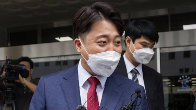 국민의힘 이준석 대표 경찰 불송치 윤리위 추가징계