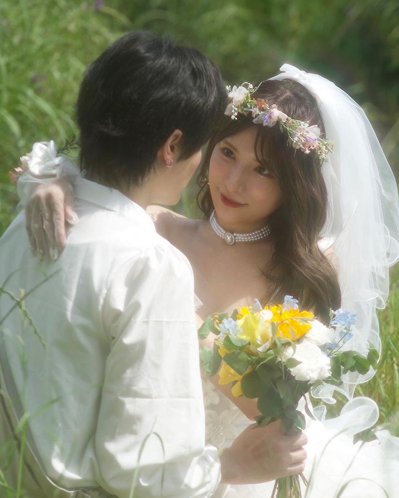 일본 유명 트랜스젠더 연예인 메이 결혼