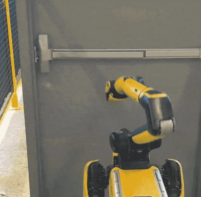 더 똑똑해진 스팟 3.0 나왔다 VIDEO: Spot’s 3.0 Update Adds Increased Autonomy, New Door Tricks Boston Dynamics' Spot can now handle push-bar doors and ...