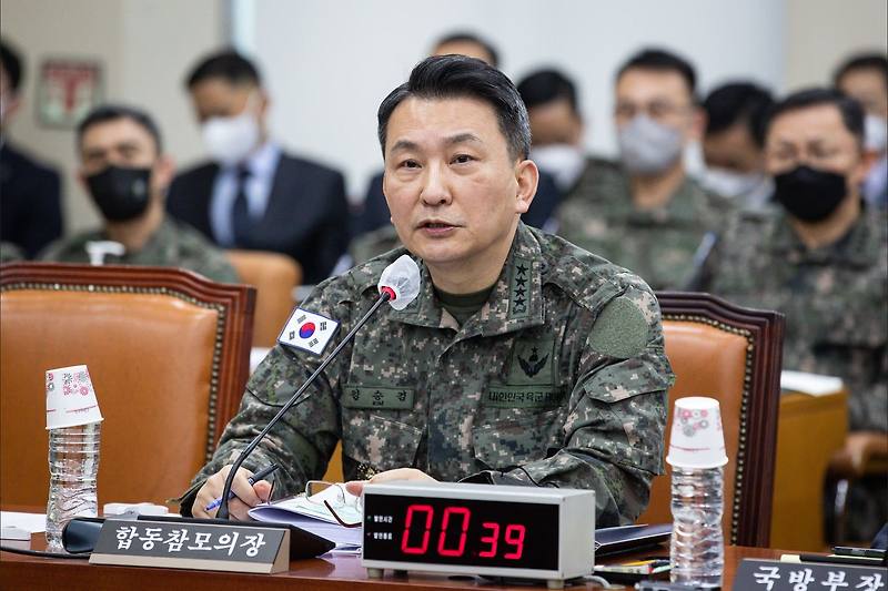5년간 군 기강 해이...합참의장 “장군은 폼 잡는 자리 아냐 훈련 방식 바꿔!”