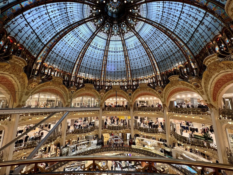 백화점의 시초 파리 쇼핑을 상징하는 라파예트 백화점 | 갤러리 라파예트 백화점 내부 구경하기