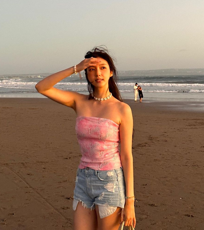 배우 채서진이 오는 4월 결혼 소식을 직접 알리며 소감을 전했다.