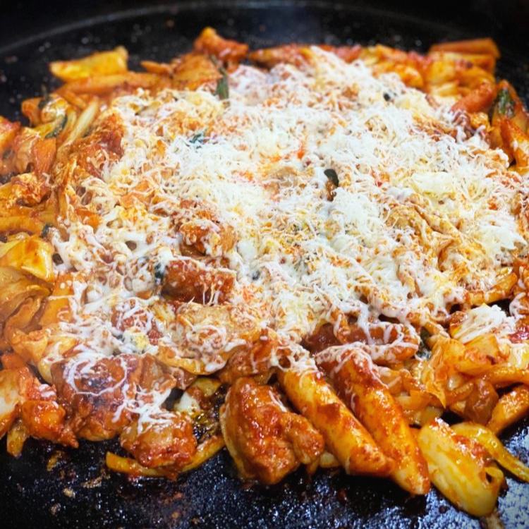 슈돌 사유리 아들 젠 춘천 명동 닭갈비 골목 식당 맛집 위치 메뉴 가격 정보 정리