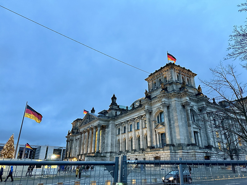 베를린 국회의사당 | 베를린 집시홀로코스트 메모리얼 | 베를린 국가의회의사당 방문예약