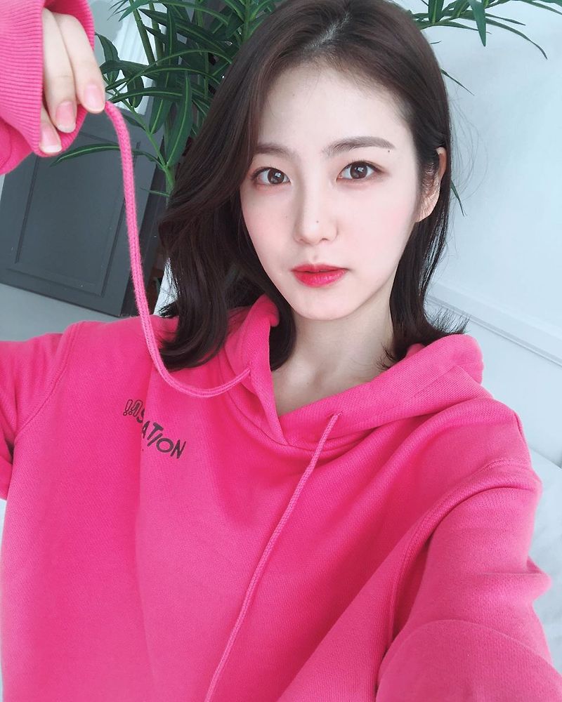 배우 신예은 사주없이 보는 관상 (자수성가 관상, 코점관상, 미인점, 사업하면 좋은 관상)