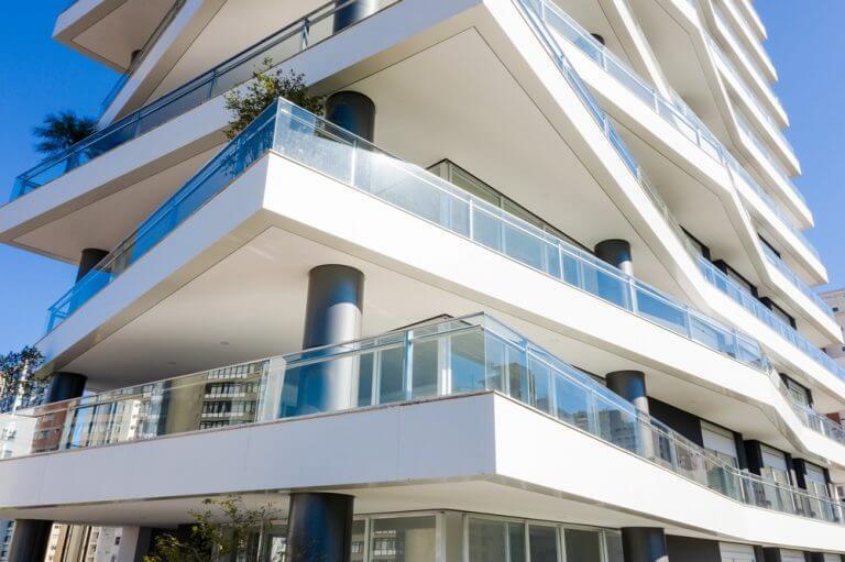 고정관념을 깨는 상파울루 새 아파트 디자인  VIDEO: MN15 Apartments in Ibirapuera SP