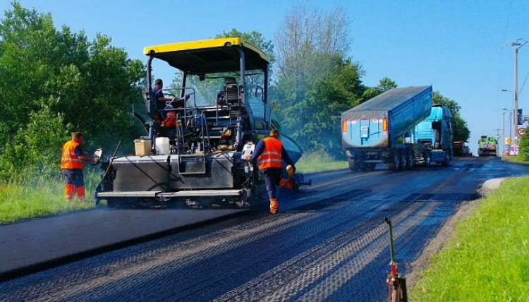 미 고속도로 건설의 혁신적 접근법 VIDEO: A Transformative Approach to Highway Construction