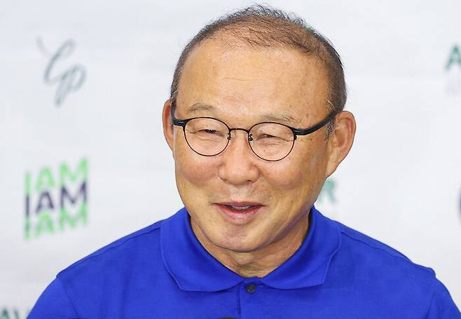 베트남 영웅 박항서 감독 축구변방국 인도에서 사령탑직 제안 고려