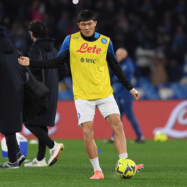 김민재 선수는 EPL 맨유 이적 가능성이 있는가?