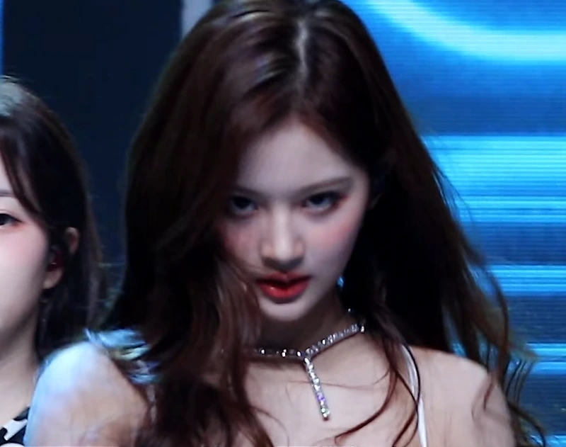 엔믹스 설윤.webp