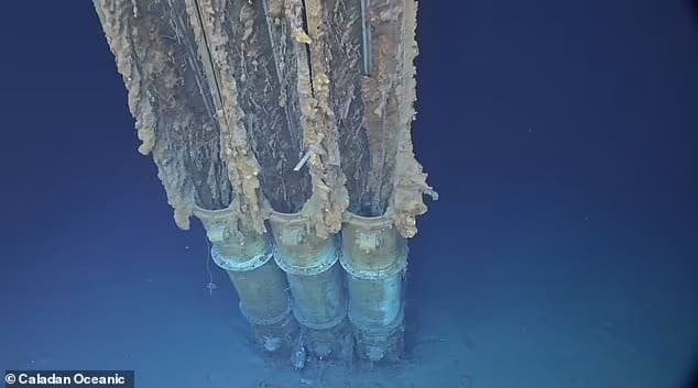 태평양 7km 밑에 앉아 있는 세계2차대전 미국 해군 구축함... 심해 잠수정으로 발견 VIDEO: Take a deep dive into an 80-year-old Japanese submarine wreck