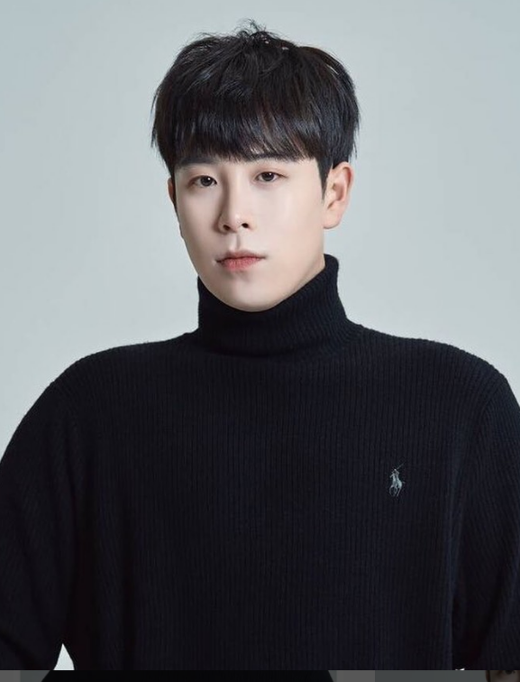 피오, 해병대 합격! 해병대 입대 연애인. 