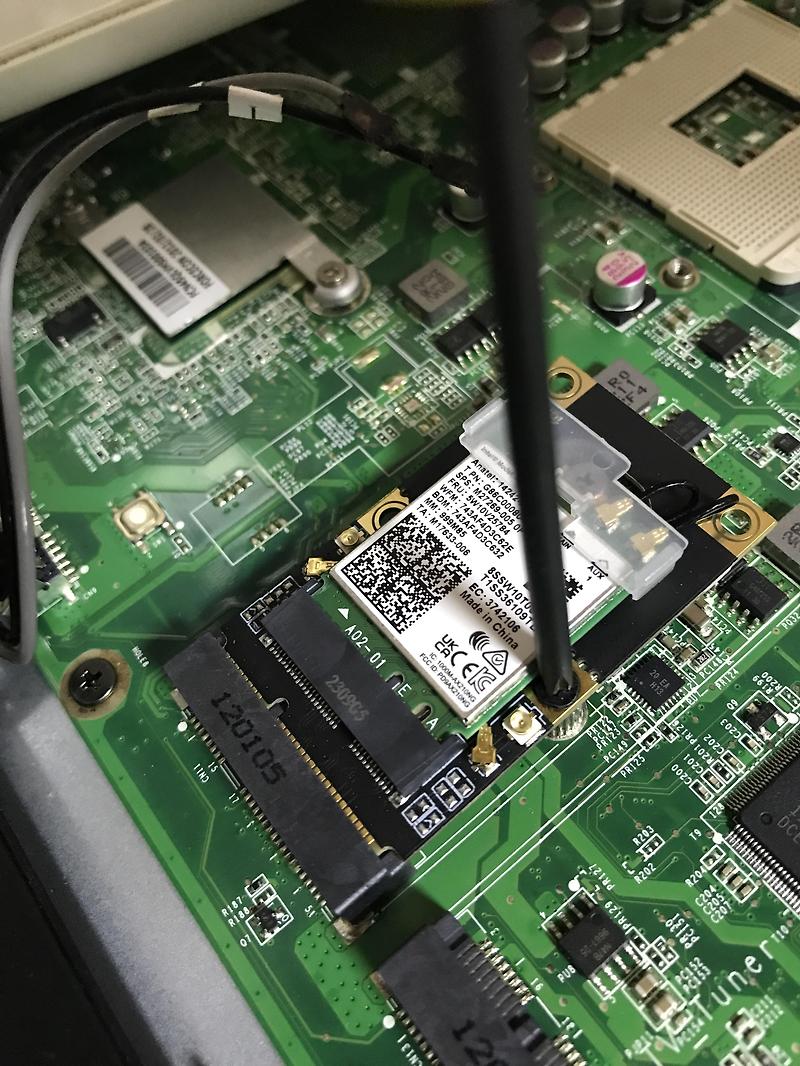 NGFF to Mini PCI-E 어댑터 활용, 구형 컴퓨터 Wi-fi 속도 '초고속'으로 만들기!
