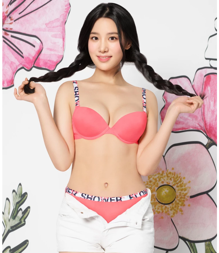 4인조 걸그룹 앨리스 쌍방울 비비안 란제리 모델 속옷 화보 '속옷회사 역사상 처음'